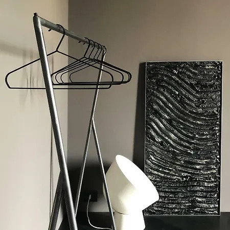 Couette-café Binariouno 4*