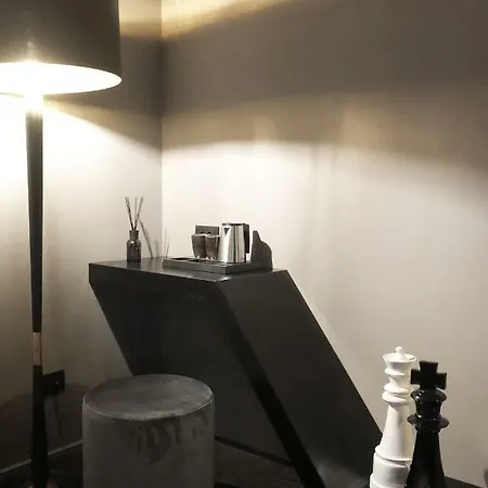 Binariouno Couette-café 4*