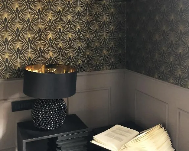 Binariouno 4* ボローニャ