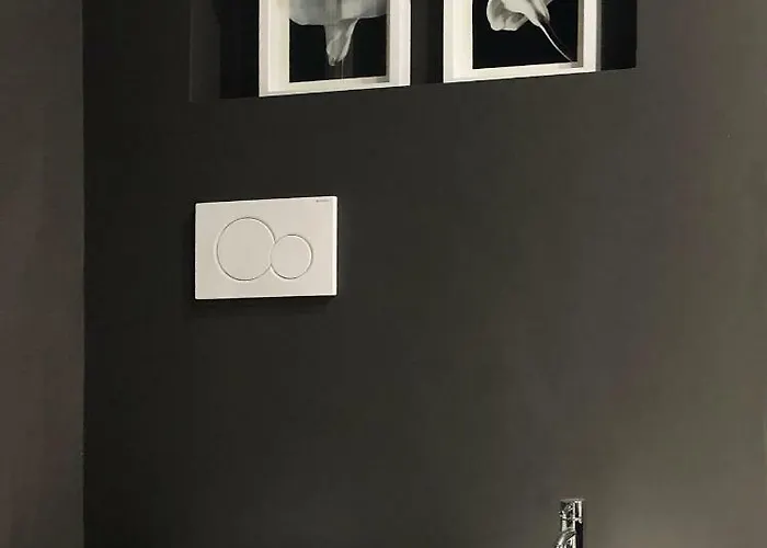 Binariouno فندق مبيت وإفطار 4*